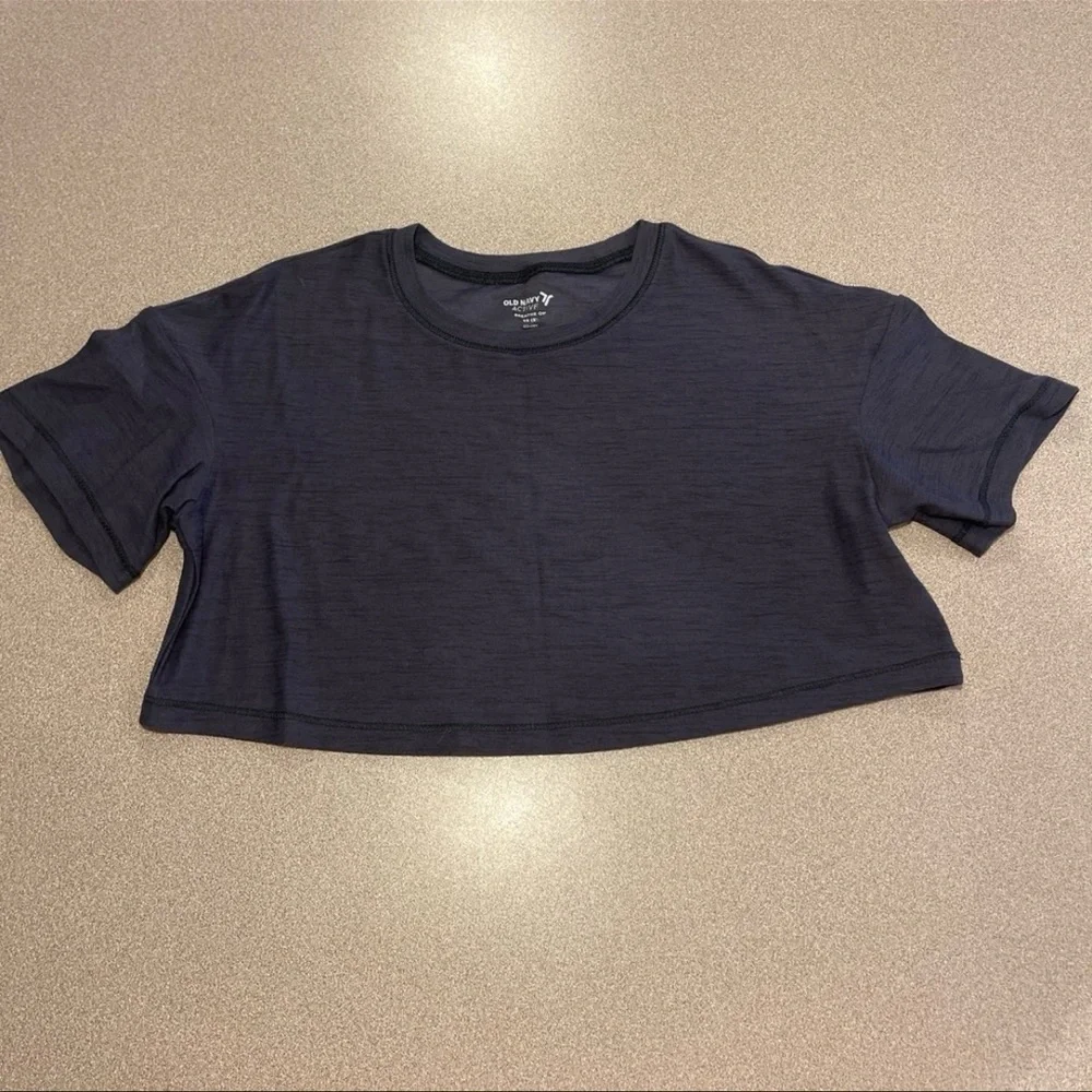 Old Navy activewear girls extra small crop top black